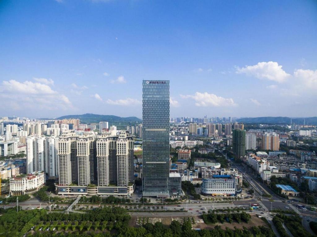 Ming Du Lakeside Hotel หนานหนิง ภายนอก รูปภาพ