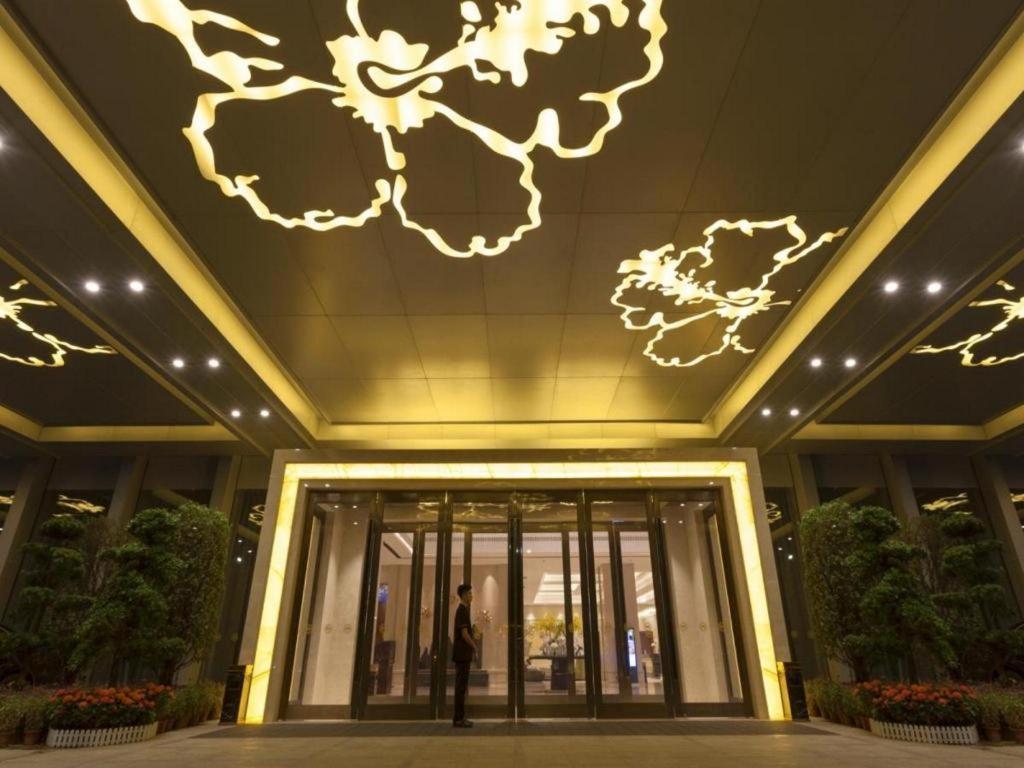 Ming Du Lakeside Hotel หนานหนิง ภายนอก รูปภาพ