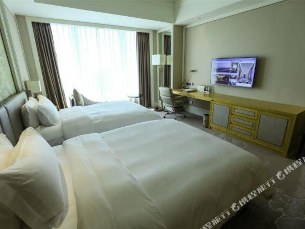 Ming Du Lakeside Hotel หนานหนิง ภายนอก รูปภาพ