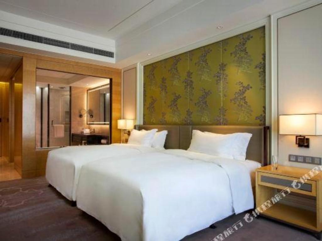 Ming Du Lakeside Hotel หนานหนิง ภายนอก รูปภาพ