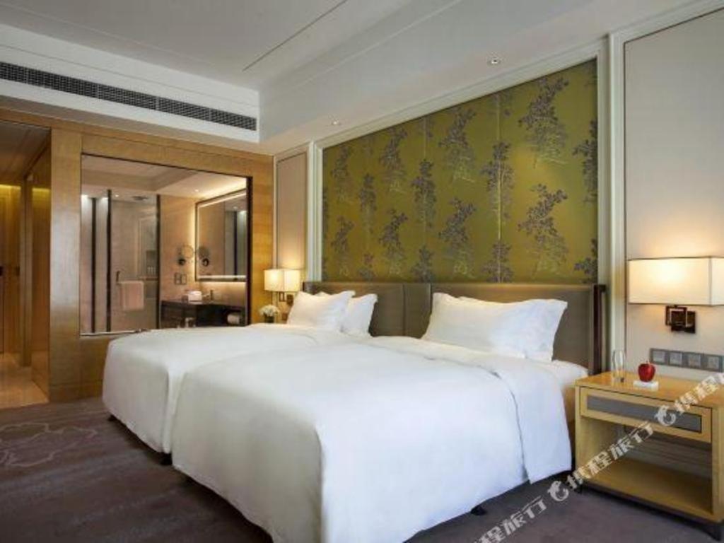 Ming Du Lakeside Hotel หนานหนิง ภายนอก รูปภาพ