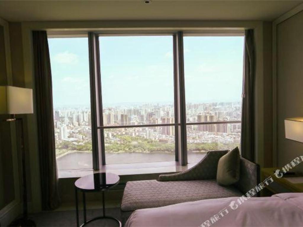 Ming Du Lakeside Hotel หนานหนิง ภายนอก รูปภาพ