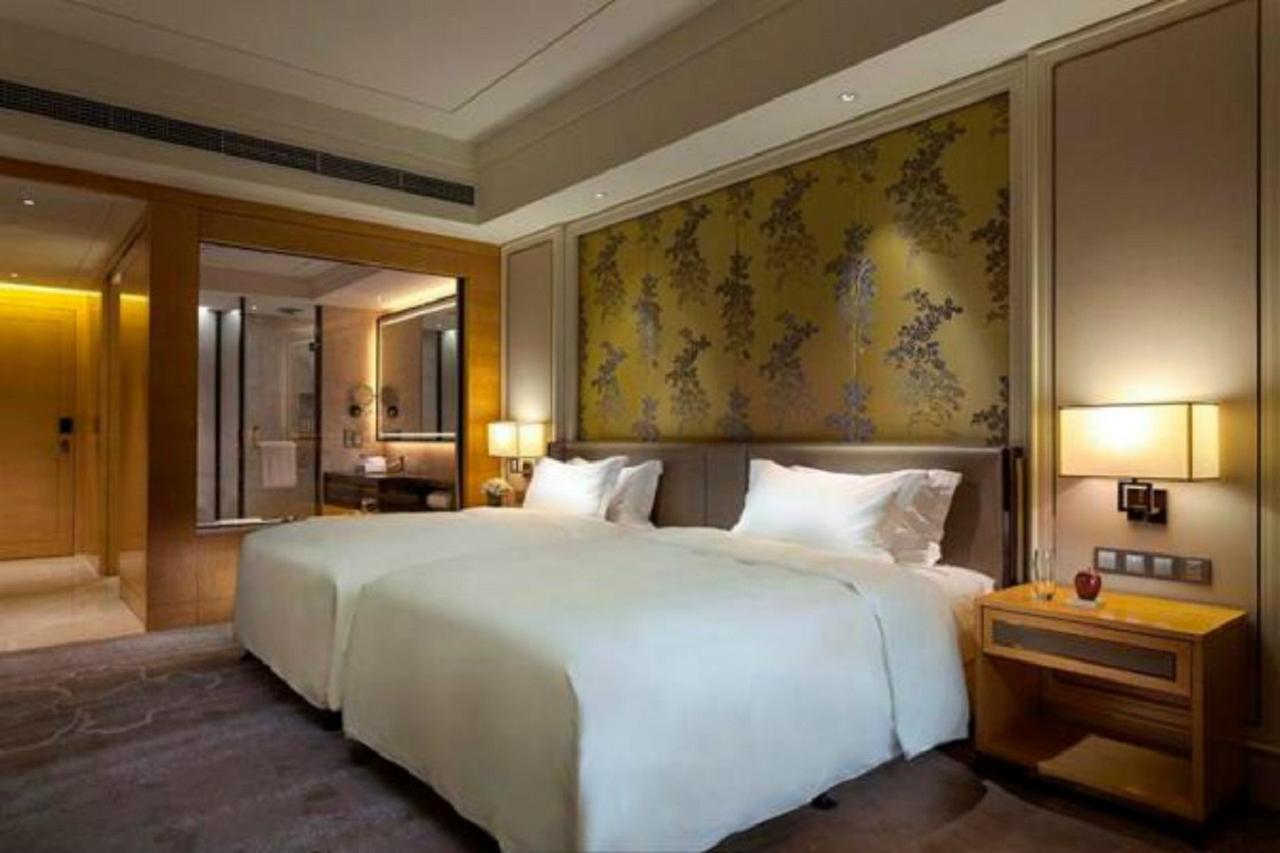 Ming Du Lakeside Hotel หนานหนิง ภายนอก รูปภาพ